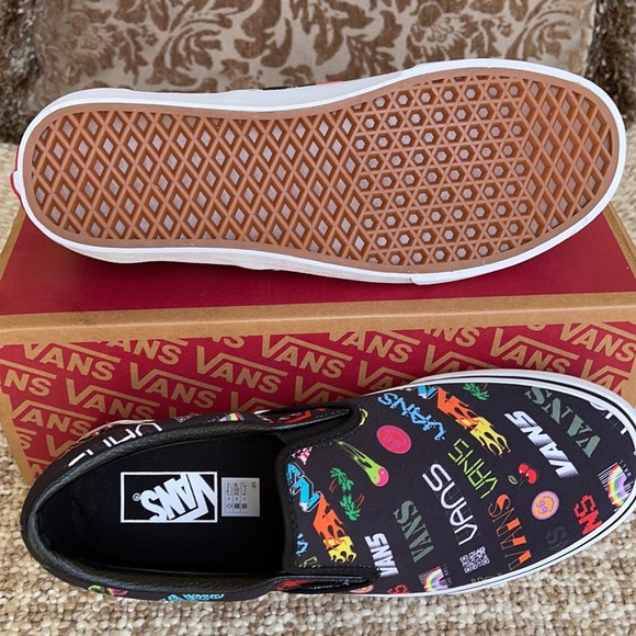 Vans Classic Slip On Disruptive Black/True White M - Picture 6 of 16